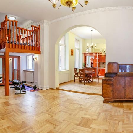 Grand Lviv Apartment I Luaran gambar